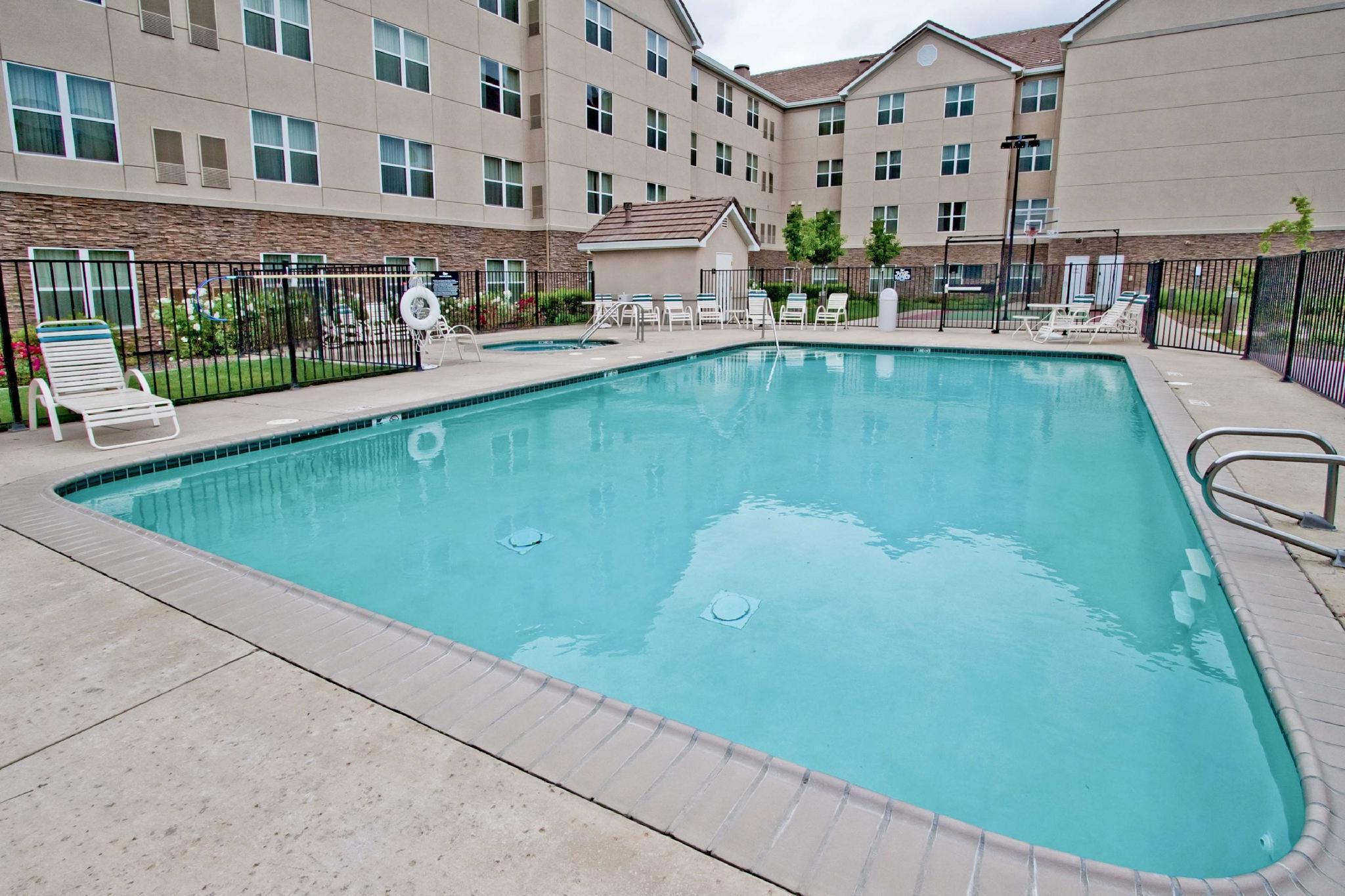 Homewood Suites By Hilton Sacramento/Roseville Exteriör bild