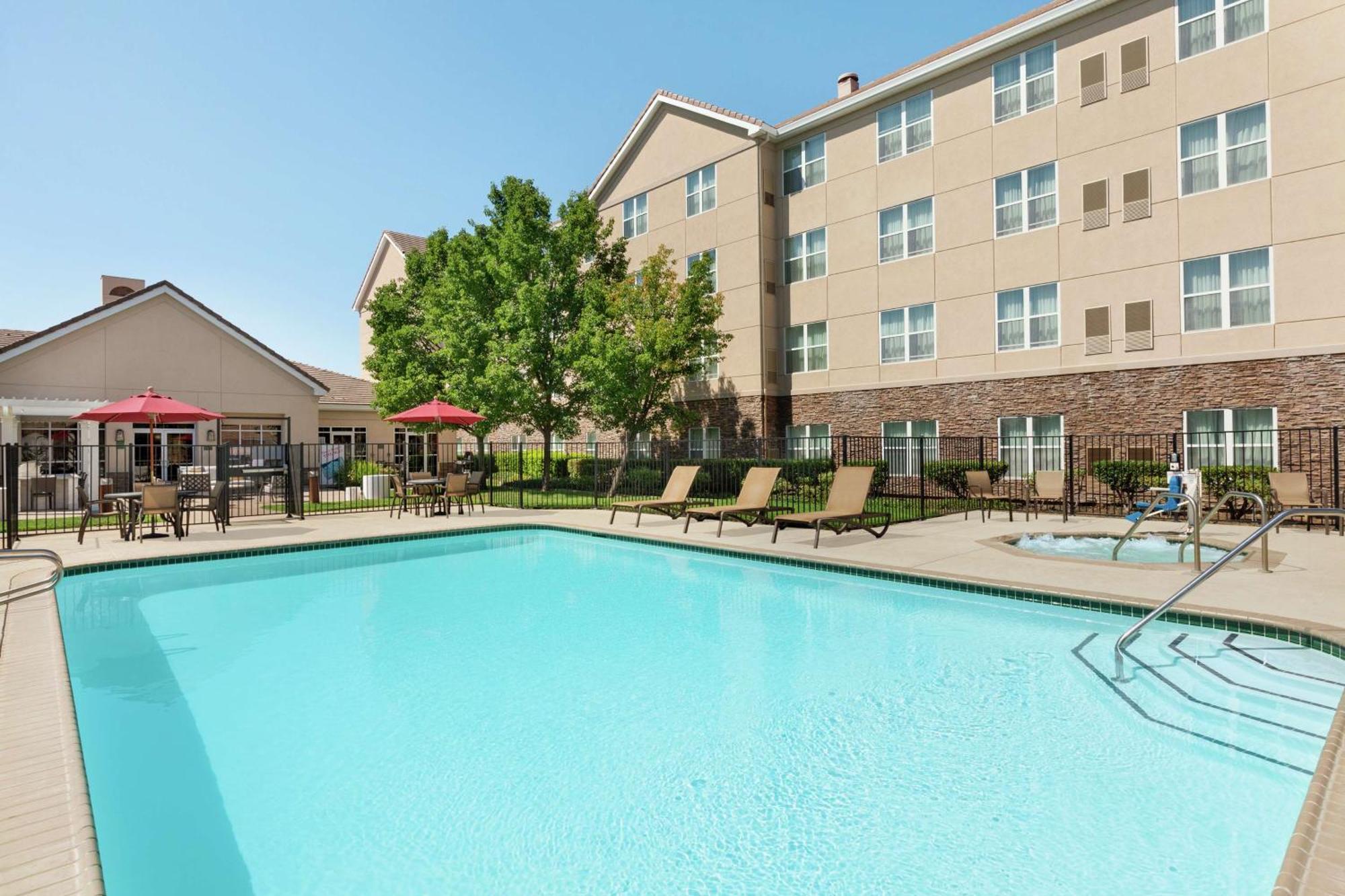 Homewood Suites By Hilton Sacramento/Roseville Exteriör bild
